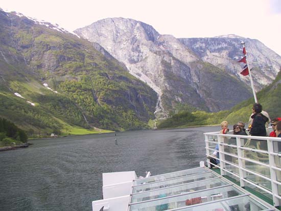 10 - Different colours in the Flåm Fjord
