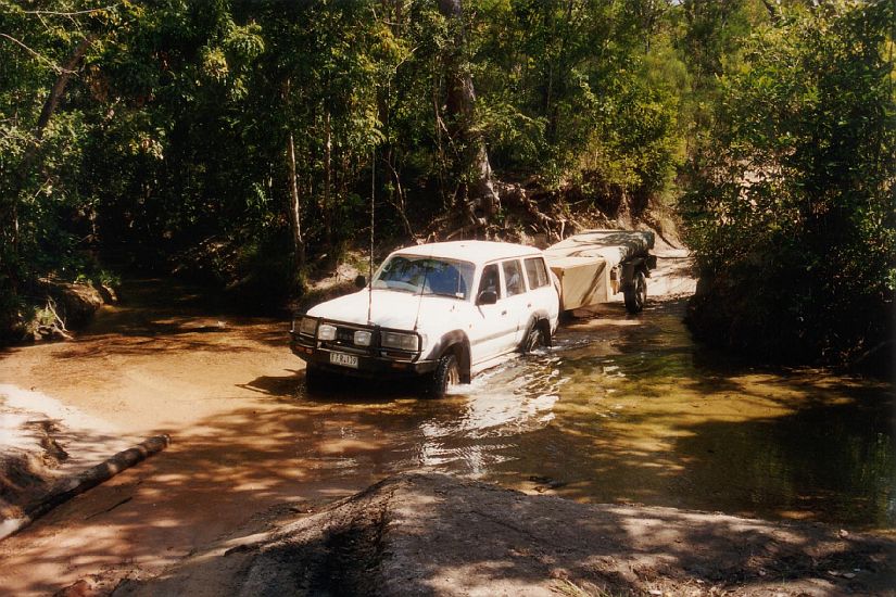 1996-Cape York Peninsula/18-Crossing Gunshot Creek